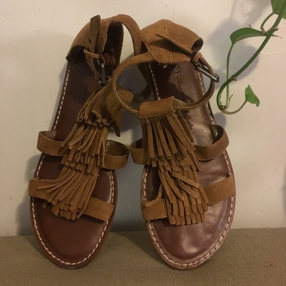 AE Sandals